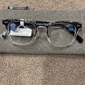 Peepers Clear with Black Blue Light Filtering Glasses - no correction NWT